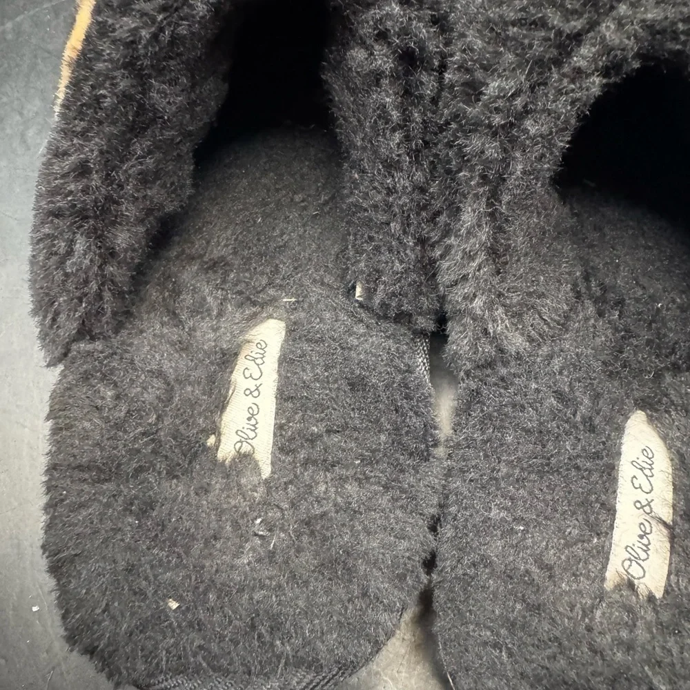Olive & Edie Cheetah Print Furry Slippers Girls Size 13/1 Rubber Soles Faux Fur